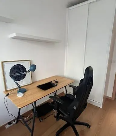 Charming In 리스본